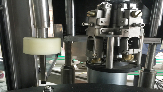 معدات الكابر.jpg