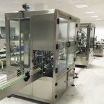 آلة تعبئة أغطية معدنية ROPP بأربعة رؤوس مزودة بمكبس سيرفو لزيت الزيتون