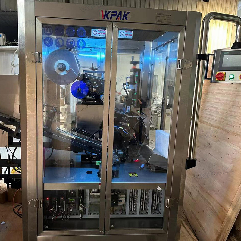 آلة وسم الأنابيب البلاستيكية الناعمة الأوتوماتيكية مع نظام تغذية الأنابيب