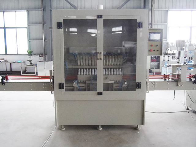 آلات التعبئة.jpg