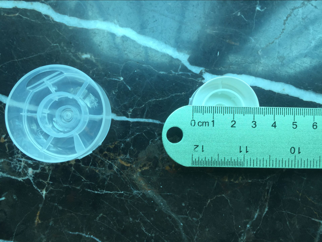 أشرطة لاصقة قابلة للانكماش.JPG