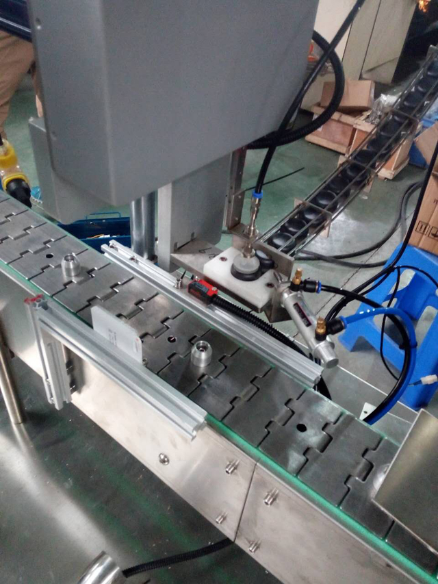 صور روبوت التغذية.jpg