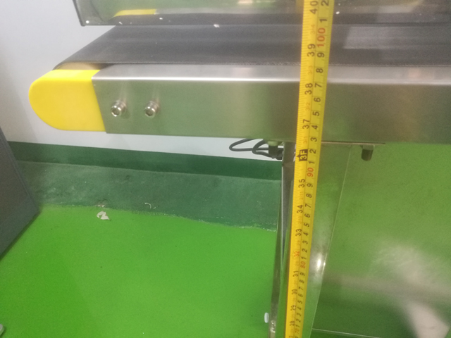 ماكينة سد الحث الأوتوماتيكية (1).jpg