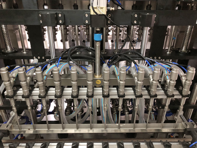 فوهات التعبئة.JPG