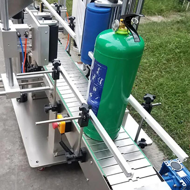 اسطوانة ماكينة الوسم.jpg