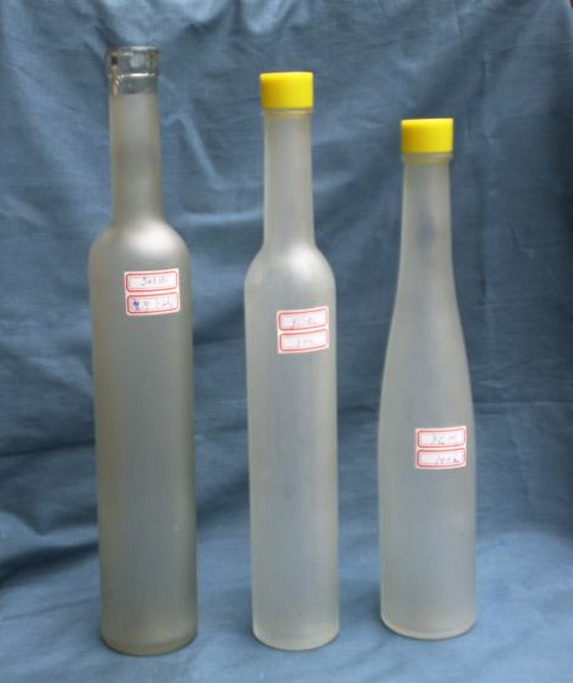 bottles glass for filling machine زجاجات النبيذ لعملية ملء الفائض.jpg