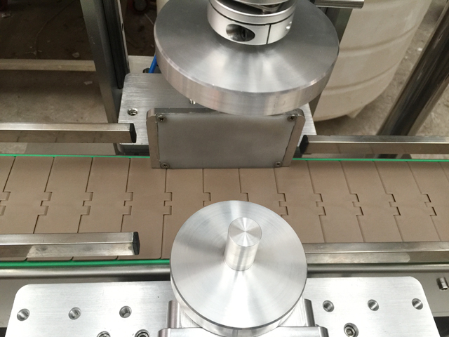 ماكينة التغطية الأوتوماتيكية.jpg