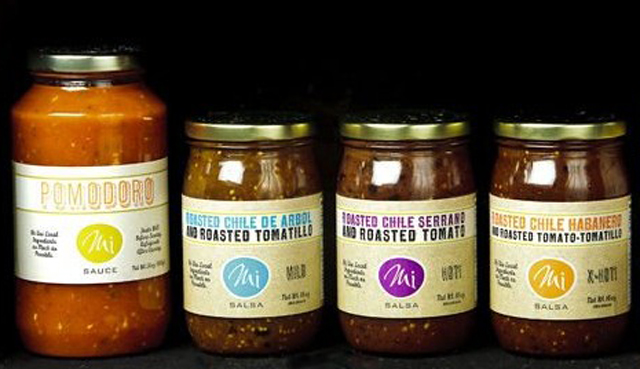 آلات تغليف الفراغات في البرطمانات الزجاجية الأوتوماتيكية