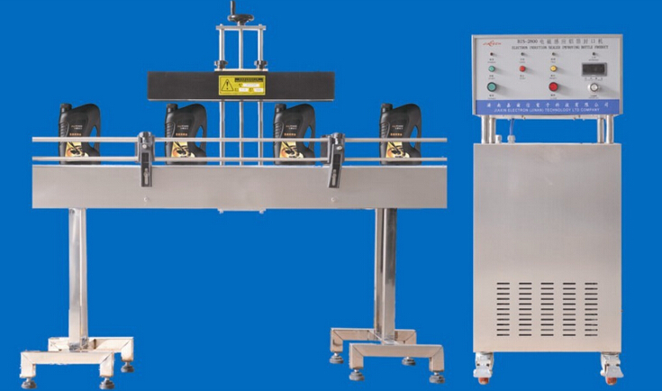 automatic induction sealing machines آلة ختم الحث الخطية الأوتوماتيكية المزودة بغطاء