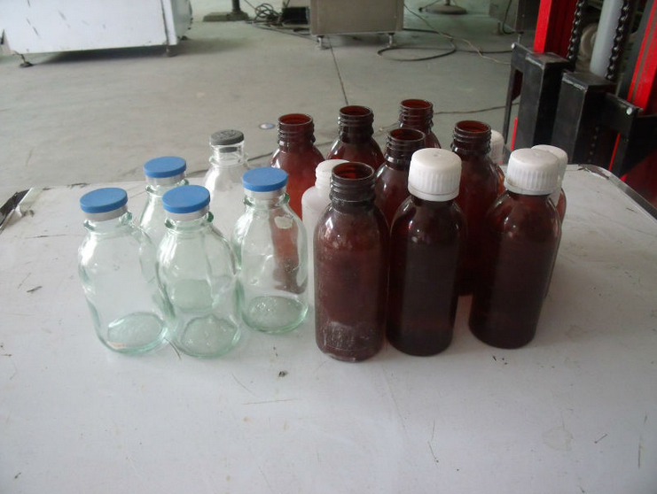 medical bottles samples زجاجات لآلة تعبئة وتغطية الزجاجات.jpg
