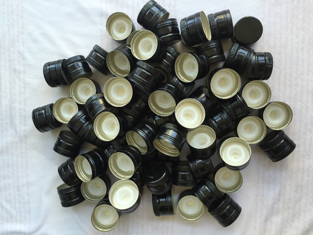 ROPP caps samples sent from USA customer معدات أغطية ROPP SCREW.jpg