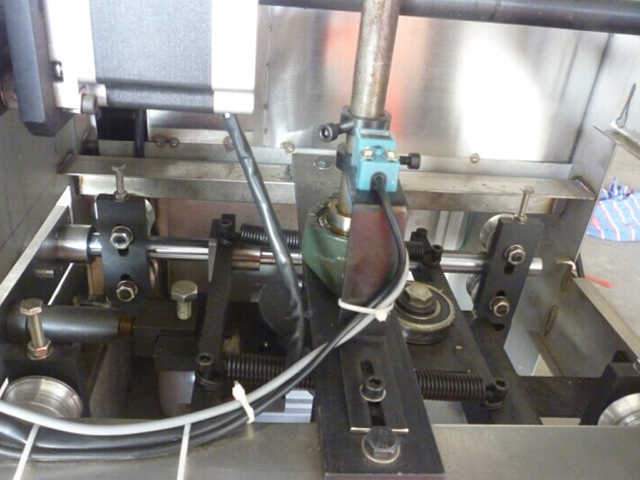 إطار من الفولاذ المقاوم للصدأ لآلات التعبئة والتغليف.jpg