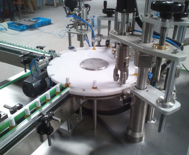 تغطية فوهة التعبئة.jpg