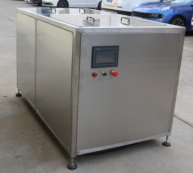 فرز الزجاجات وفك رموزها.jpg