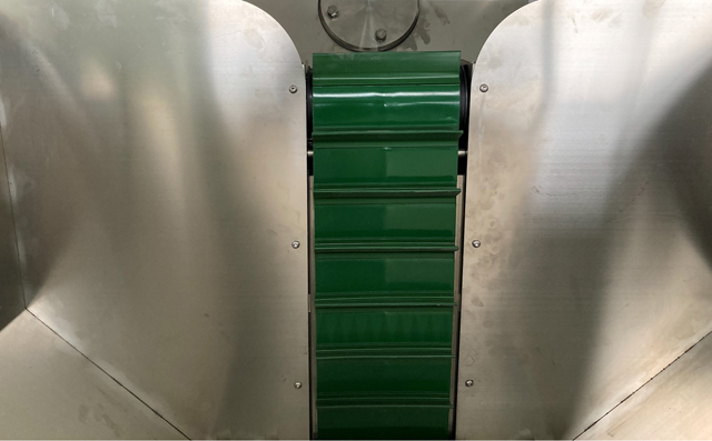 داخل زجاجات فك الرموز.jpg