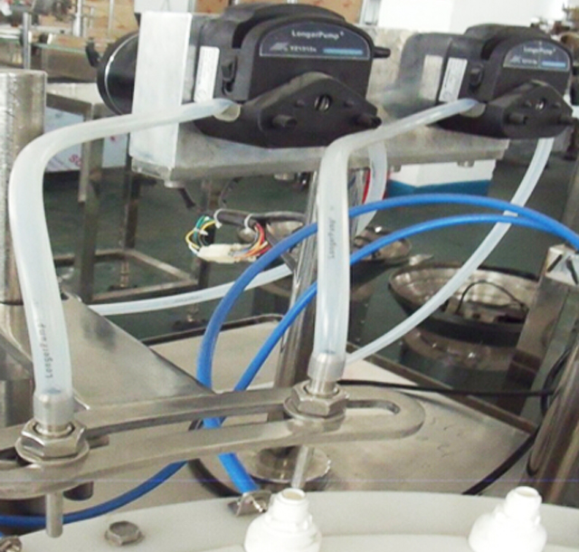 فوهات التعبئة.jpg