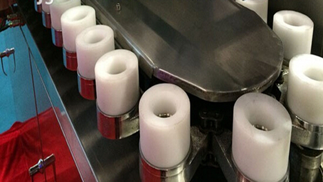 حاملات الأنابيب.jpg