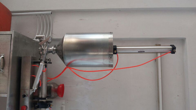 جزء هوائي لآلة التعبئة.jpg