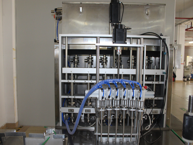 فوهات التعبئة.jpg