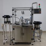 آلة تعبئة وتغطية أنابيب القطرات الصغيرة أحادية الكتلة