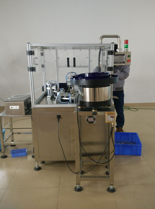 اختبار الآلات بواسطة المهندس.jpg