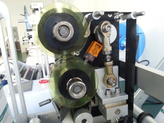 optional date printer طابعة التاريخ للملصقات.jpg