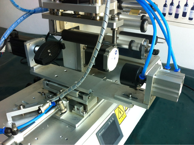 آلات وضع العلامات رأس وضع العلامات .jpg