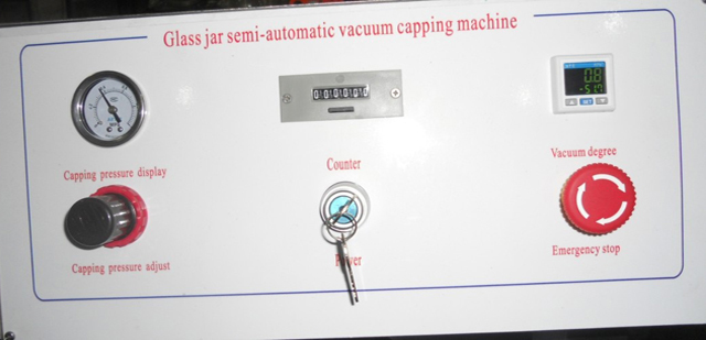 control panel from vacuum capping machines لوحة من آلات تغطية الفراغ.jpg
