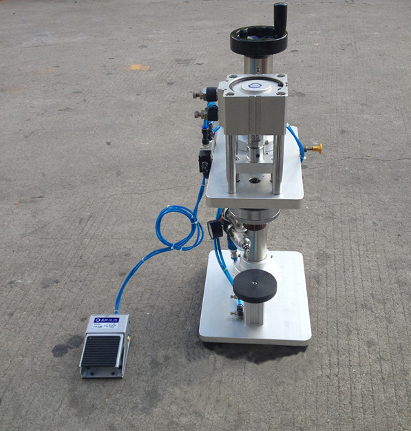 perfume pneumatic crimper equipments مكبس عطر هوائي.jpg