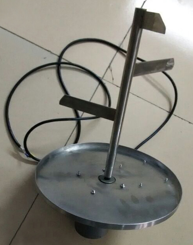 قادوس مع خلاط.jpg