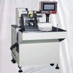 آلة وضع ملصقات الأعلام على أسلاك وكابل الطاقة نصف أوتوماتيكية