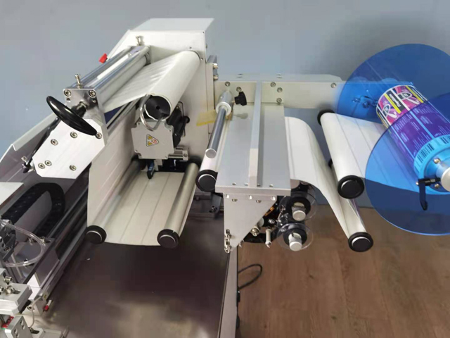 آلة وسم النقانق (3).jpg