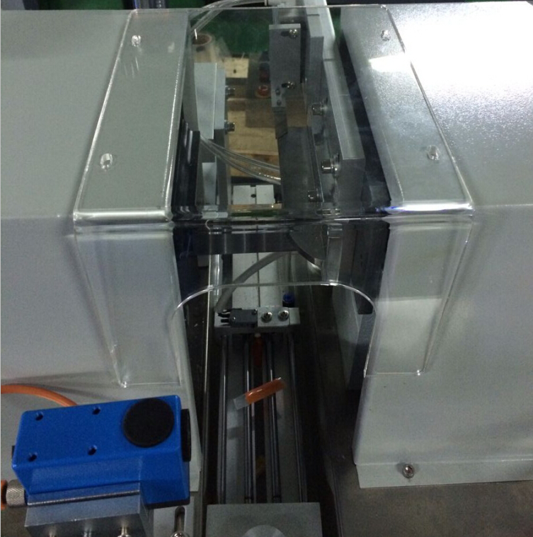 عميل نيوزيلندي لآلات غلق الأنابيب بالموجات فوق الصوتية (2).jpg